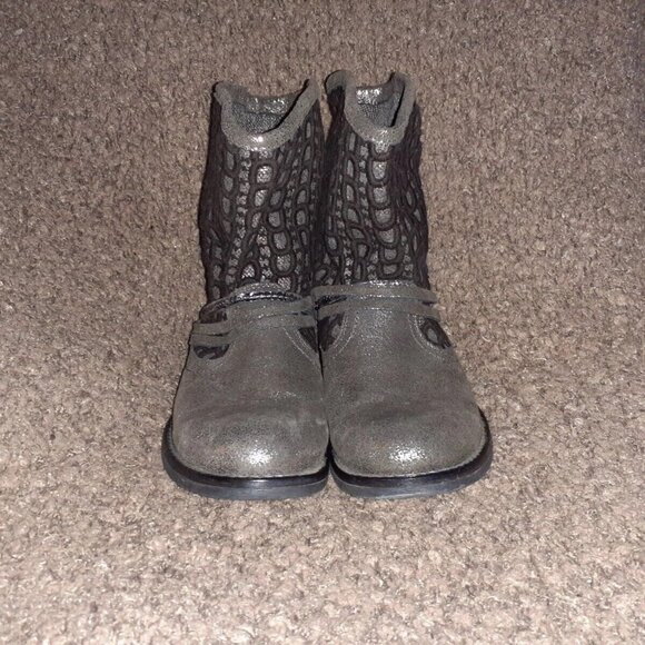 GOODSTEP-Portugal-Silver Crackled Leather/Fabric-Moto Boots-Pull-On-Sz 38-NM - Picture 3 of 7